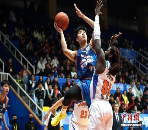 泰山逆袭翻,盘夺冠,泽卡两球助,完美体育官网,完美体育APP,WMSports,完美体育平台