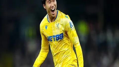 国足未来可期：范志毅感叹观赛乏味，寄望2030年王钰栋领军新势力